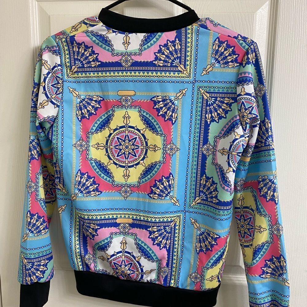 💼Light Wear Summer Bomber Jacket, Paisley Chain Print, Zip Front - Picture 9 of 13